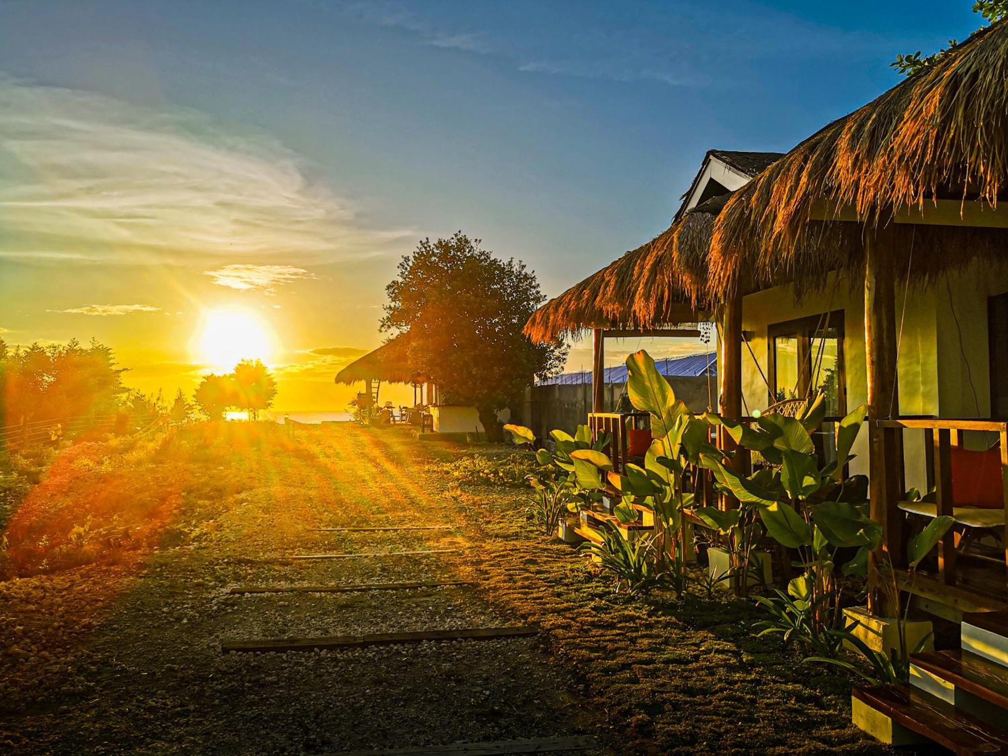 Uzuri Kubo Huts *