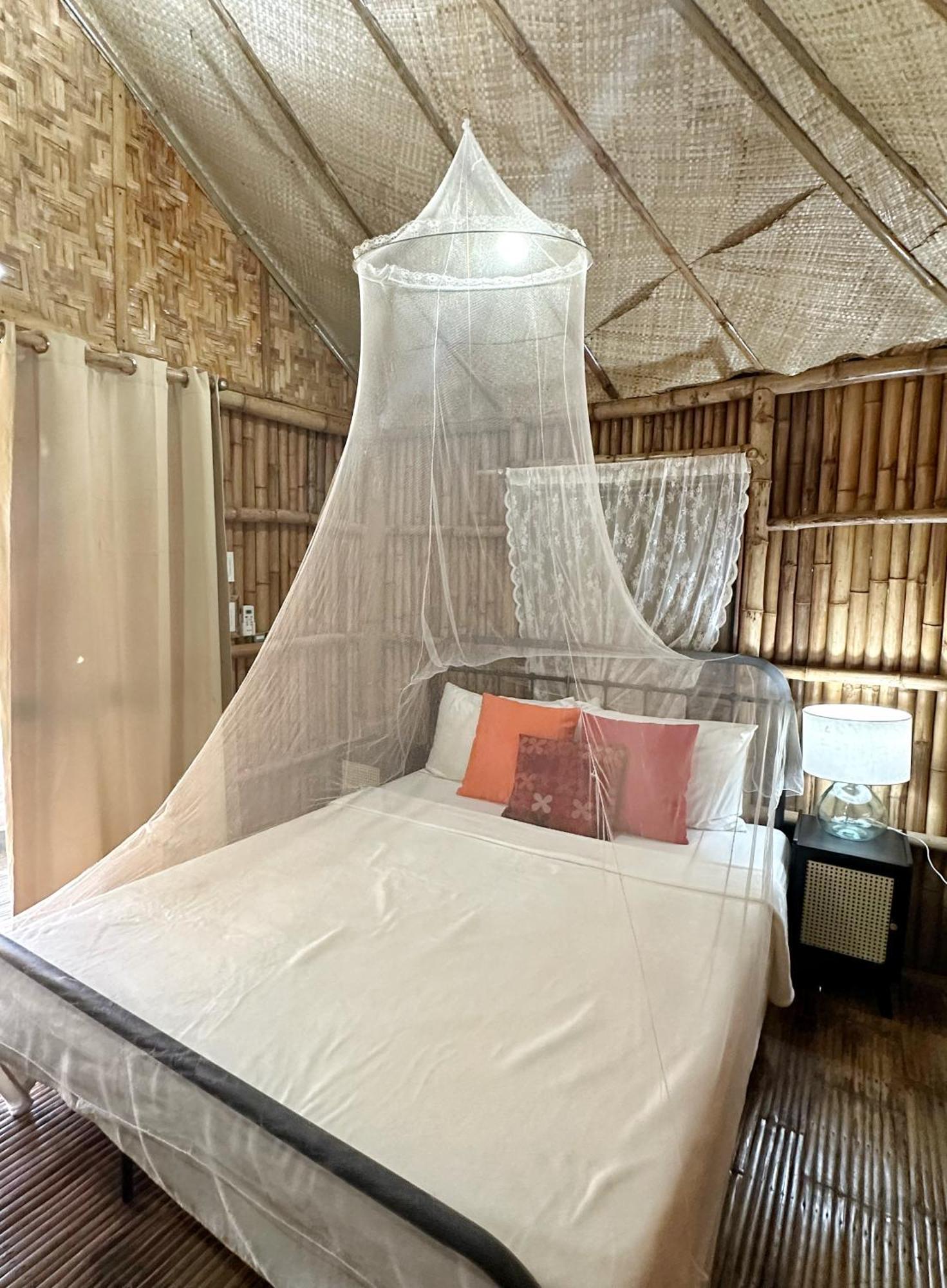 Holiday home Uzuri Kubo Huts *