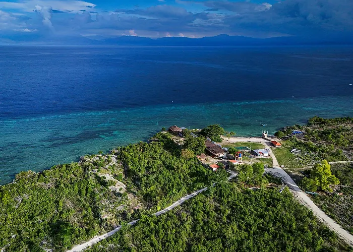 Uzuri Kubo Huts