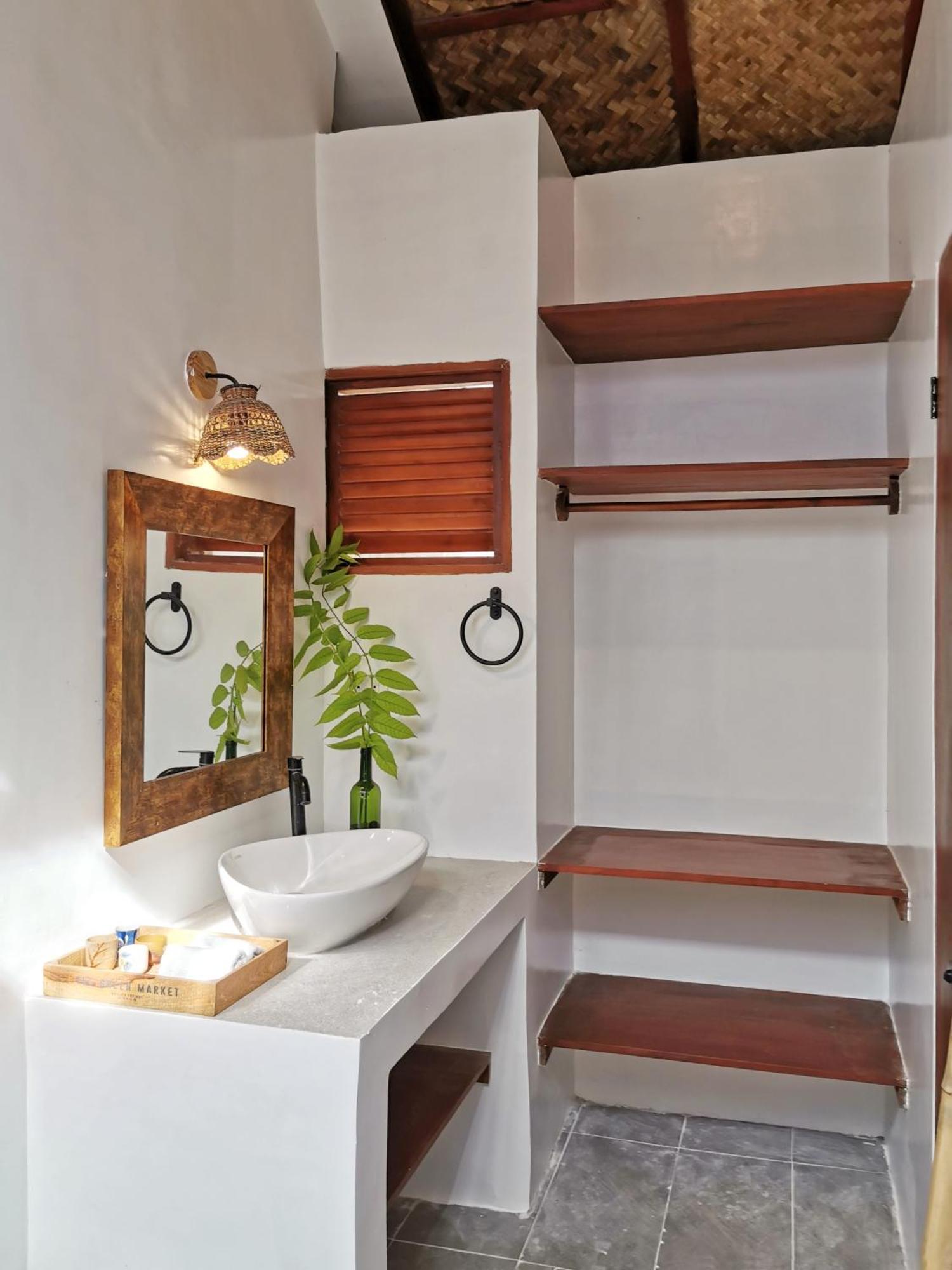 Holiday home Uzuri Kubo Huts Moalboal