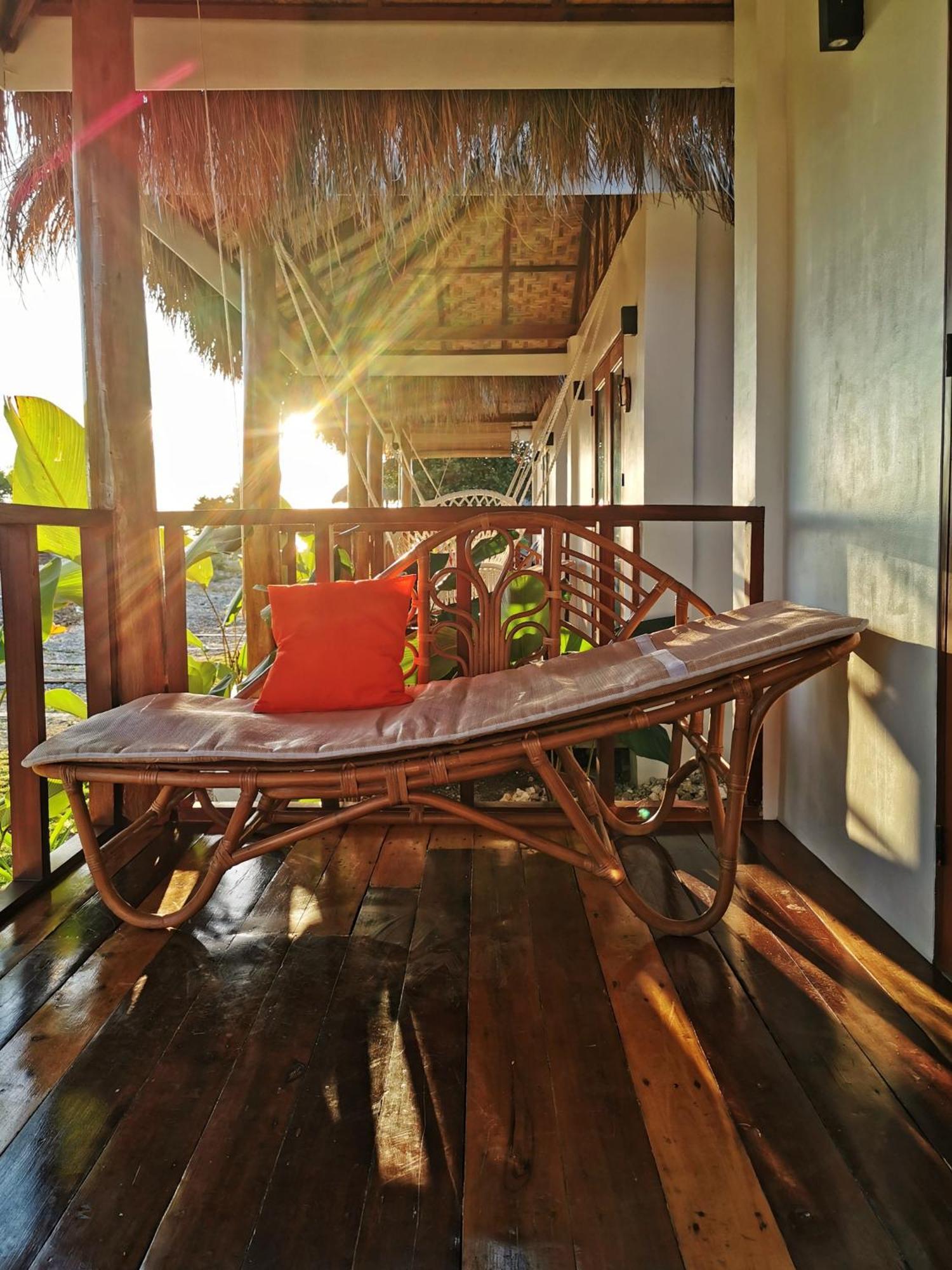 Uzuri Kubo Huts Moalboal