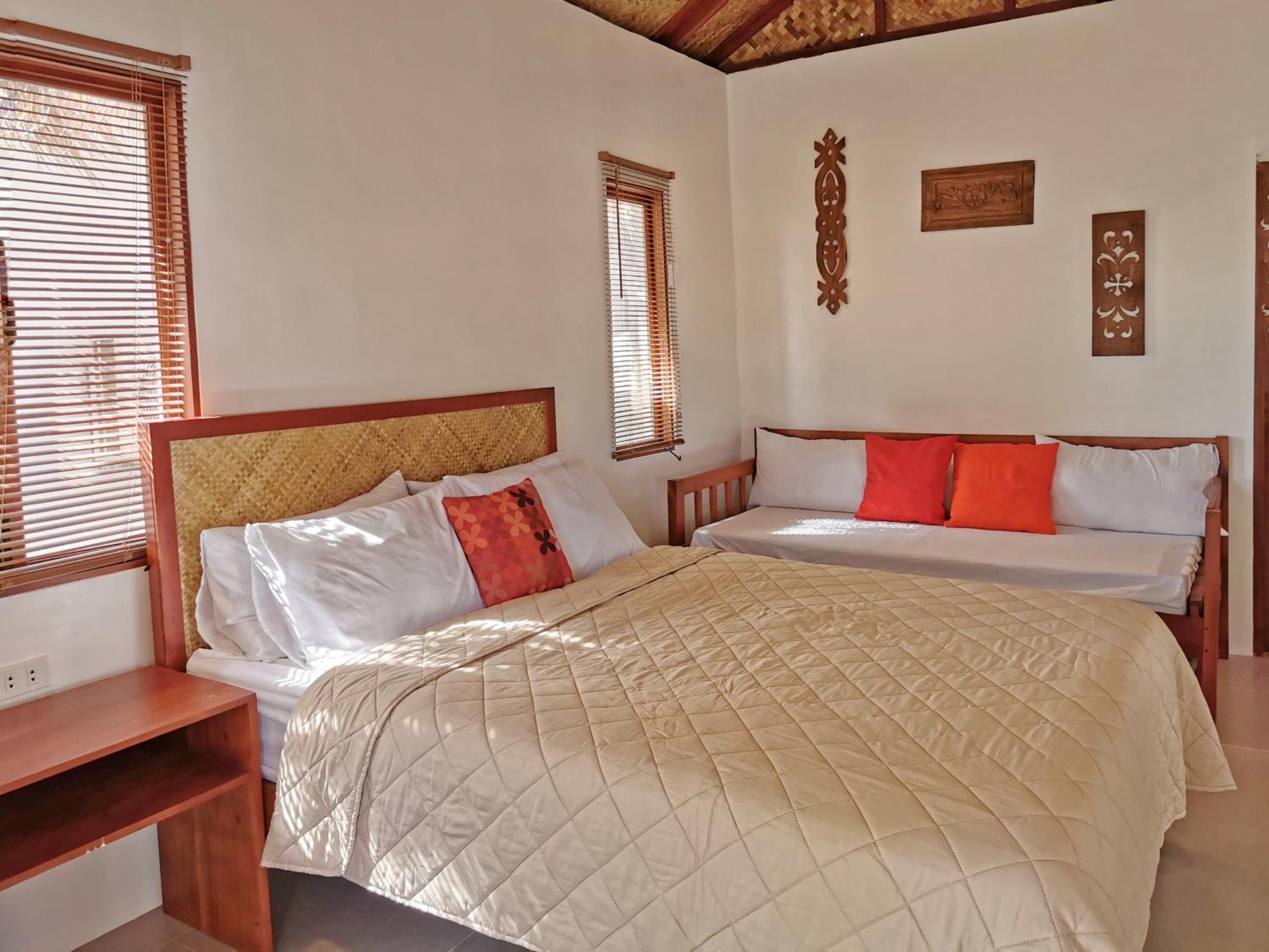 Uzuri Kubo Huts * Moalboal
