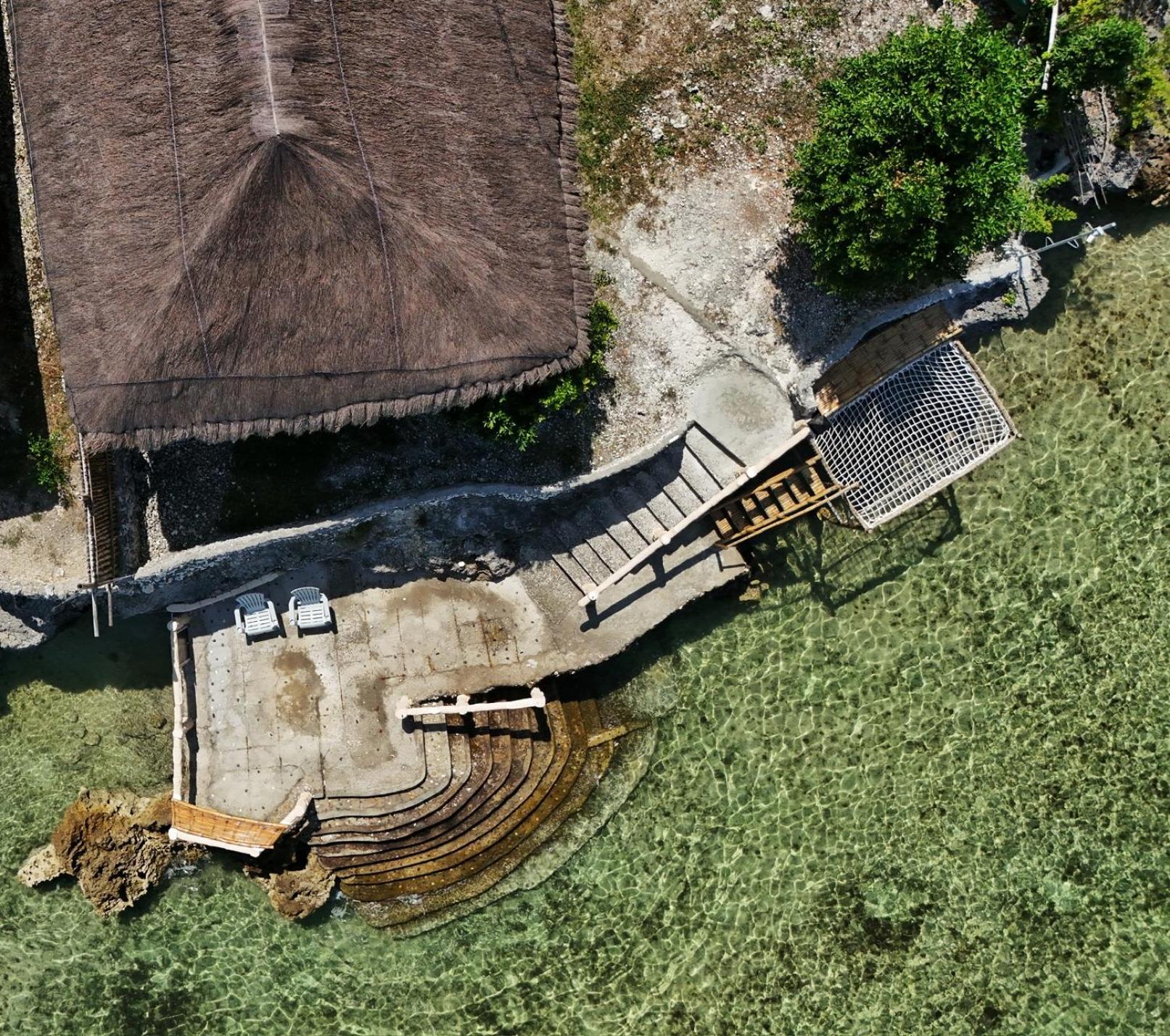 Uzuri Kubo Huts * Moalboal